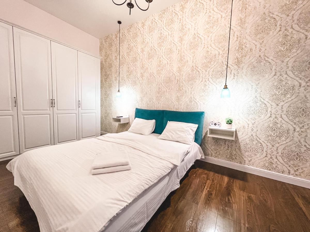 Apartment on Kreshchatik st, 17 Kiew Exterior foto