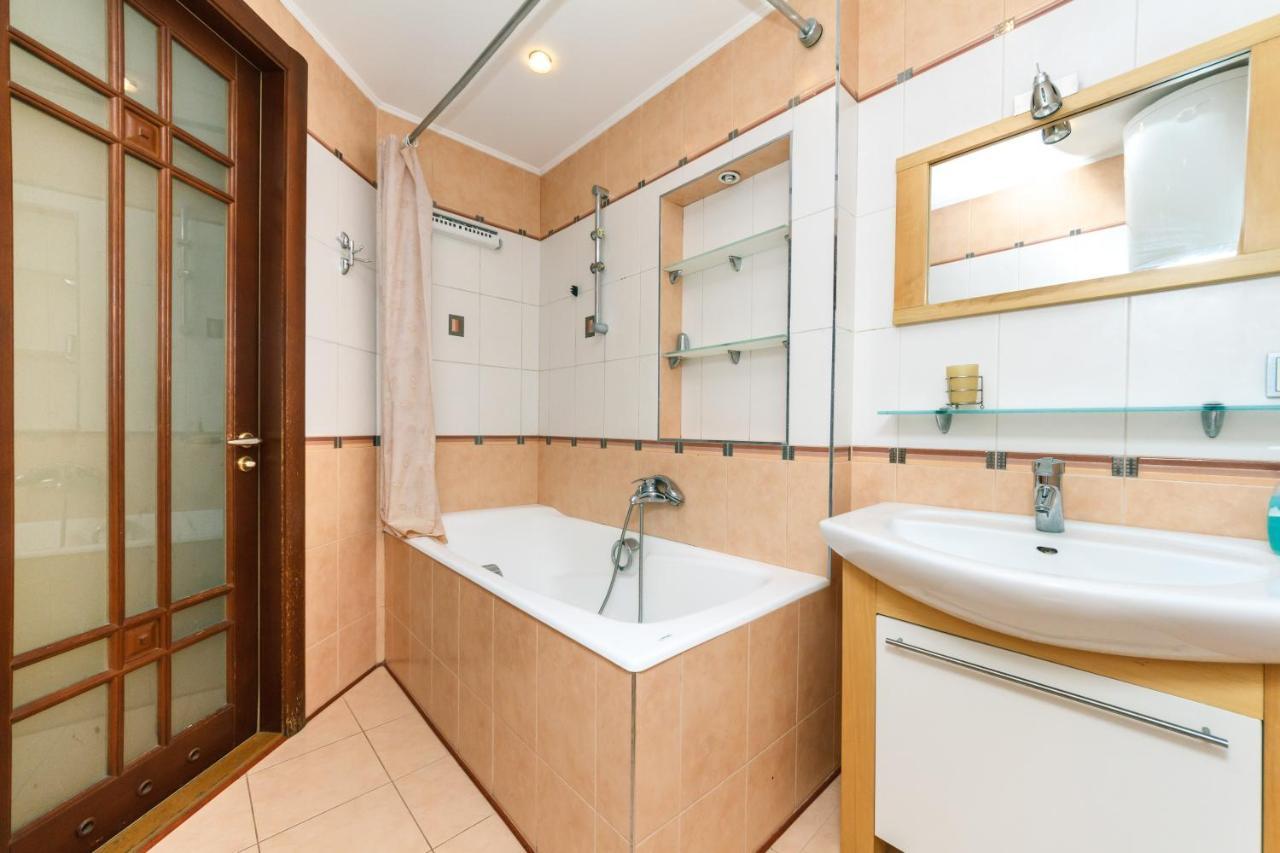 Apartment on Kreshchatik st, 17 Kiew Exterior foto